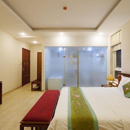 Ngan Ha Hotel Long Bien Hanoi Kültér fotó