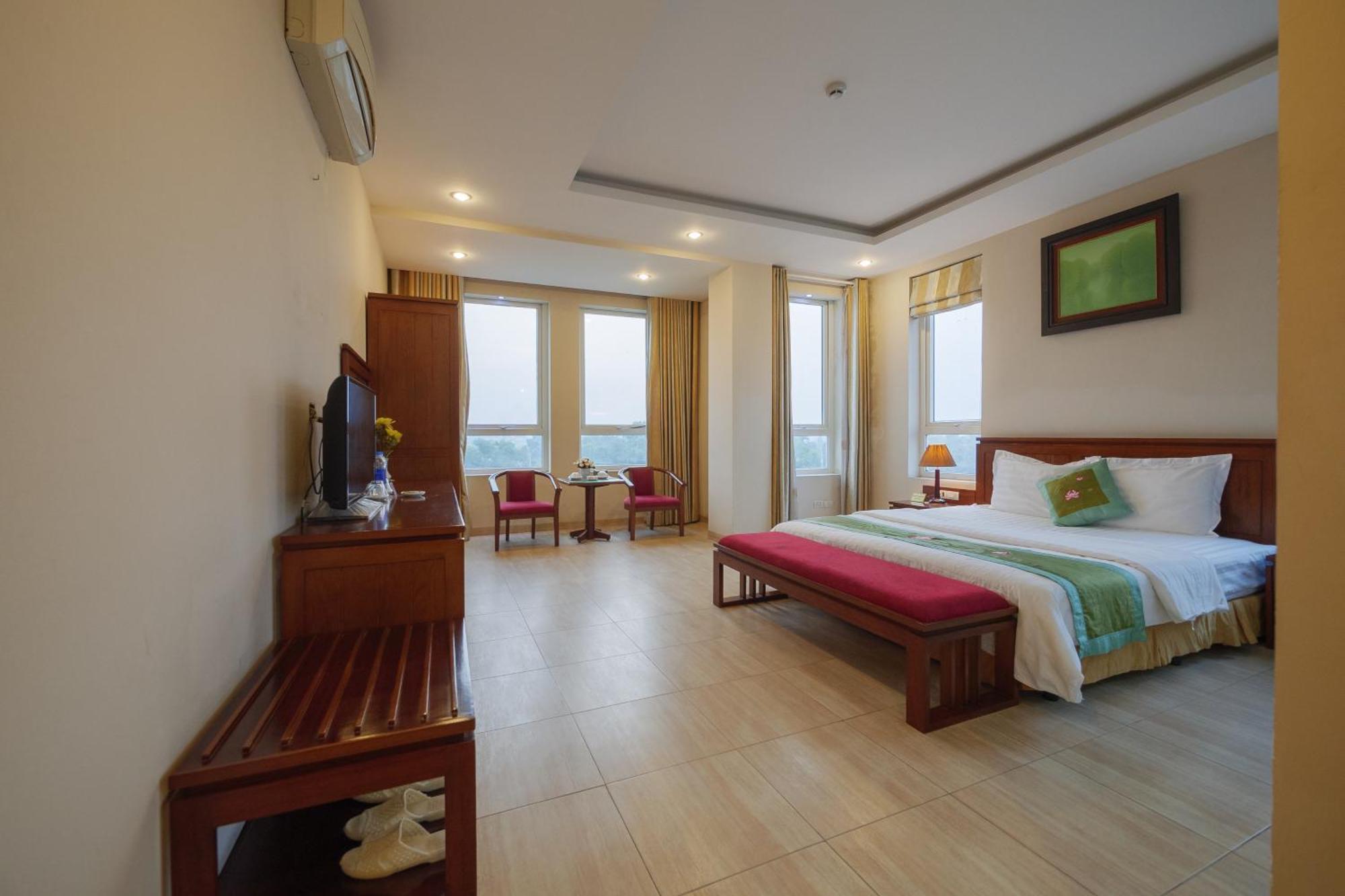 Ngan Ha Hotel Long Bien Hanoi Kültér fotó